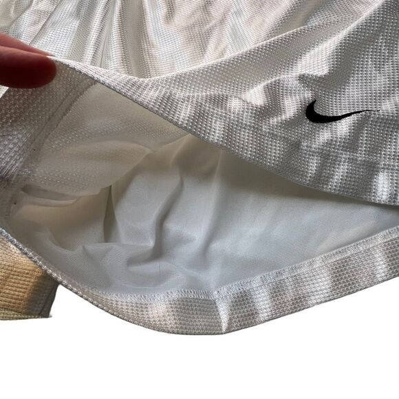 VTG NIKE MEN'S SILVER/white BASKETBALL ATHLETIC TRAINING SHORTS SZ L - Picture 9 of 11